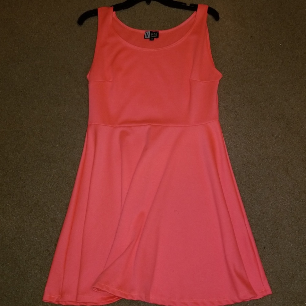 Dress Neon Pink/Shell